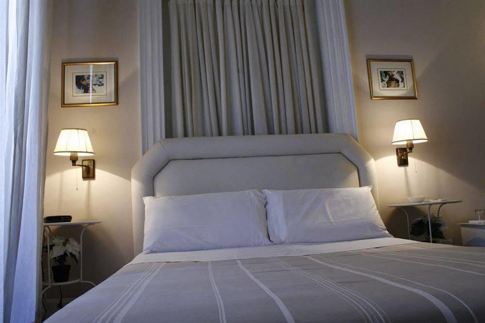Acquadellarte Couette-café 3*